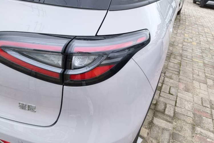 Used Geely Galaxy Geome 2025 410 km Free Version Right Rear Taillight