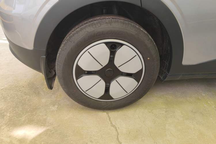 Used Geely Galaxy Geome 2025 310km Youth Edition Right Rear Wheel Hub