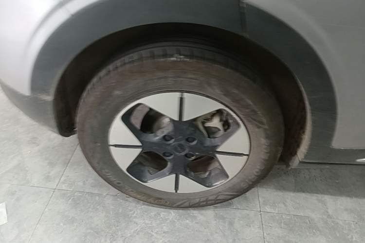 Used Geely Galaxy Geome 2025 310km Dream Edition Right Rear Wheel Hub