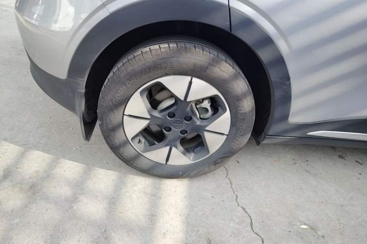 Used Geely Galaxy Geome 2025 UP 410km Exploration Edition Right Rear Wheel Hub