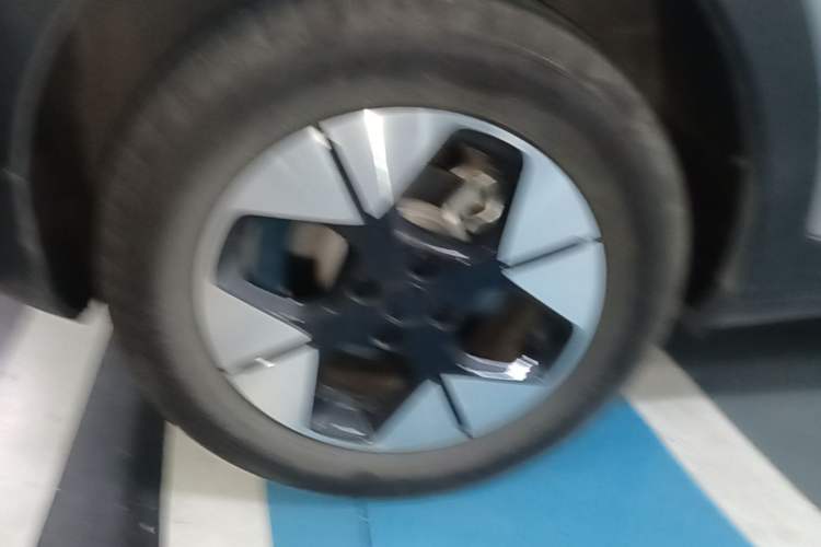 Used Geely Galaxy Geome 2025 310km Dream Edition Right Rear Wheel Hub