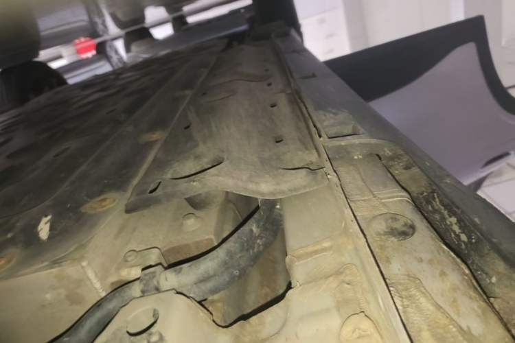 Used Geely Galaxy Geome 2025 310km Youth Edition Right Side Sill