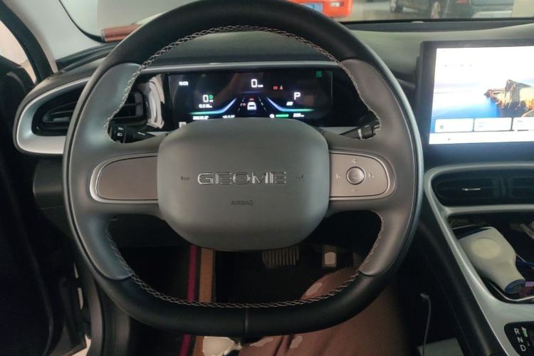 Used Geely Galaxy Geome 2025 310km Youth Edition Steering Wheel