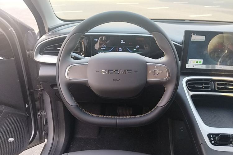 Used Geely Galaxy Geome 2025 310km Youth Edition Steering Wheel