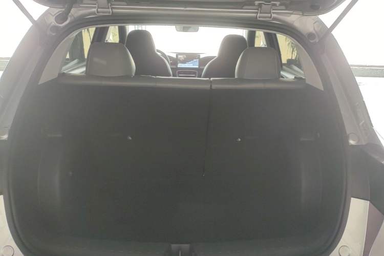 Used Geely Galaxy Geome 2025 310km Youth Edition Trunk