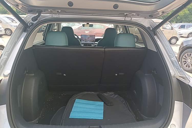 Used Geely Galaxy Geome 2025 310km Dream Edition Trunk