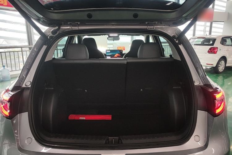 Used Geely Galaxy Geome 2025 410 km Free Version Trunk
