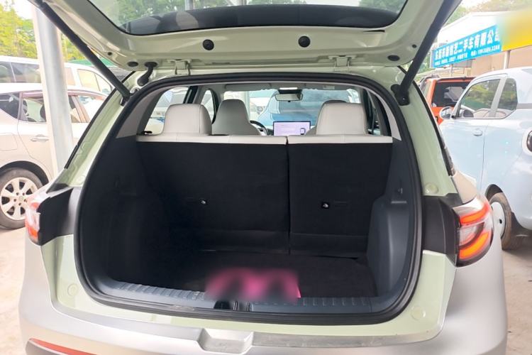 Used Geely Galaxy Geome 2025 UP 410km Exploration+ Edition Trunk