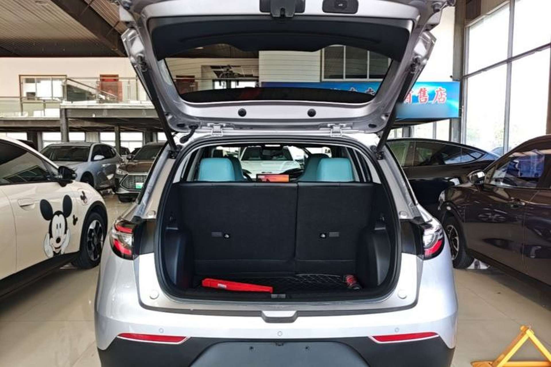 Used Geely Galaxy Geome 2025 UP 410km Exploration+ Edition Trunk