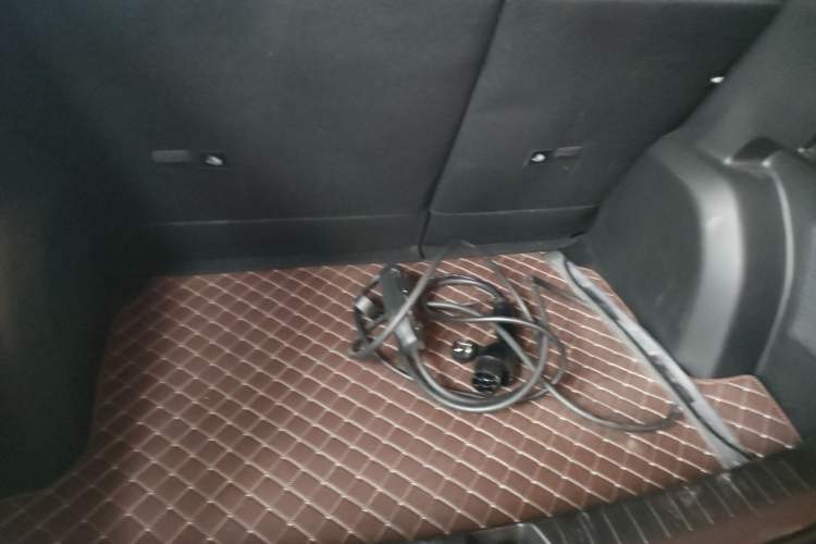 Used Geely Galaxy Geome 2025 UP 410km Exploration Edition Trunk