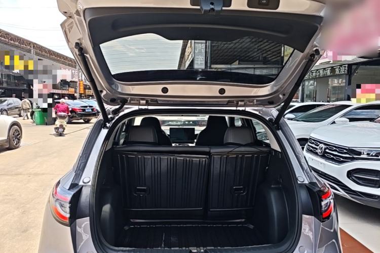 Used Geely Galaxy Geome 2025 UP 410km Exploration Edition Trunk