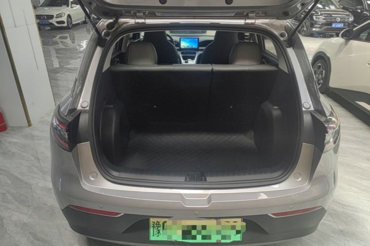 Used Geely Galaxy Geome 2025 310km Youth Edition Trunk