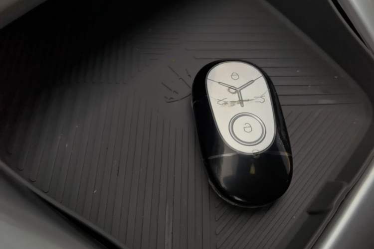 Used Geely Galaxy Geome 2025 310km Youth Edition Vehicle Key