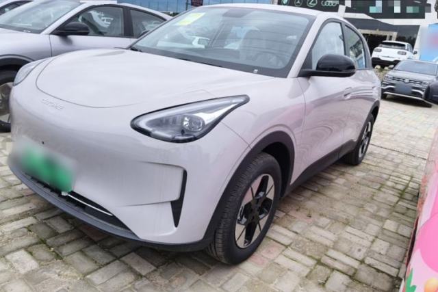 Used Geely Galaxy Geome 2025 410 km Free Version