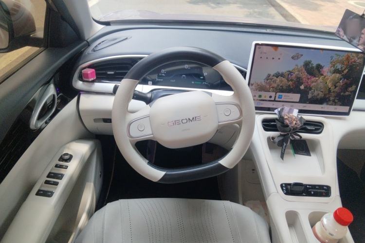 Used Geely Galaxy Geome 2025 310km Dream Edition Steering Wheel