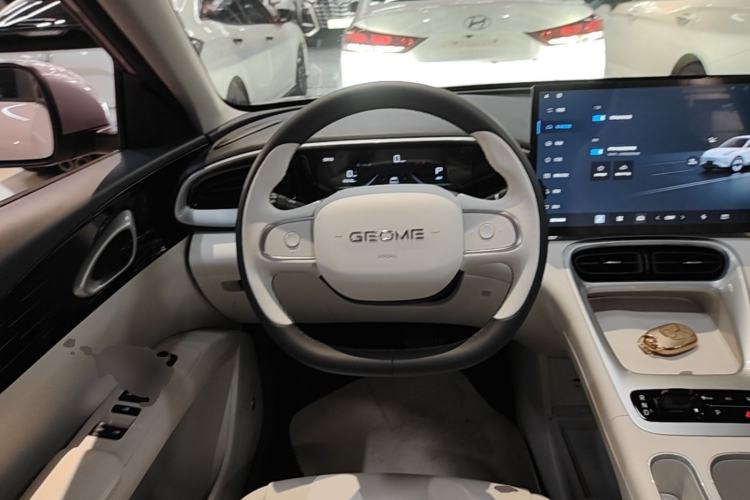 Used Geely Galaxy Geome 2025 UP 410km Exploration Edition Steering Wheel