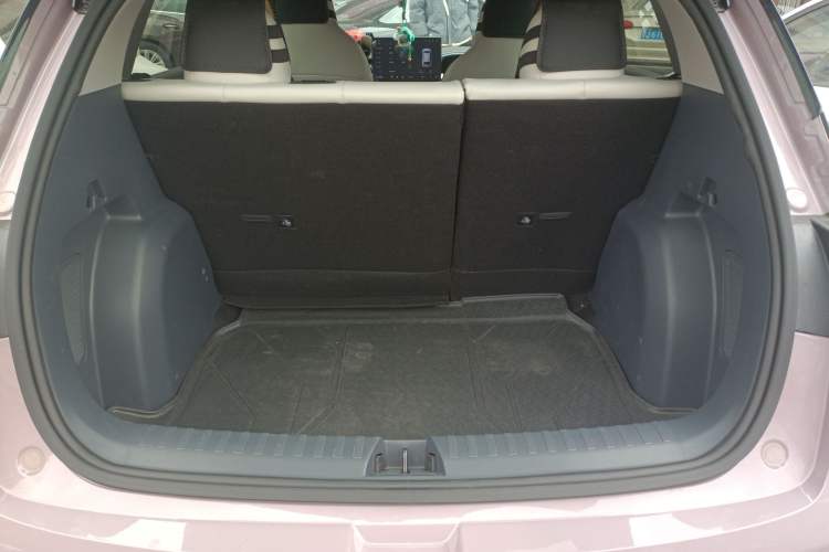 Used Geely Galaxy Geome 2025 310km Dream Edition Trunk
