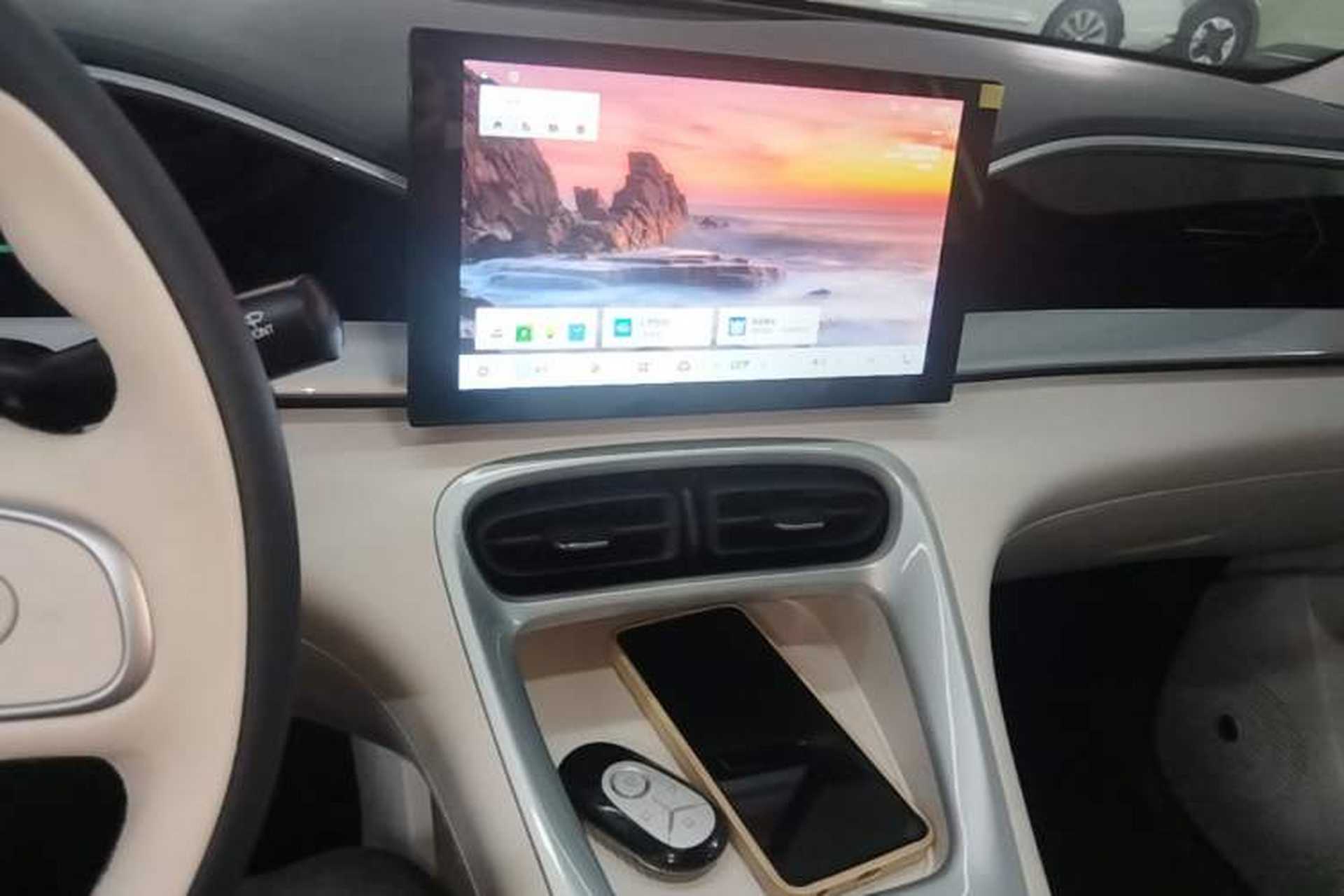 Used Geely Galaxy Geome 2025 410 km Free Version Audio And AC Panel