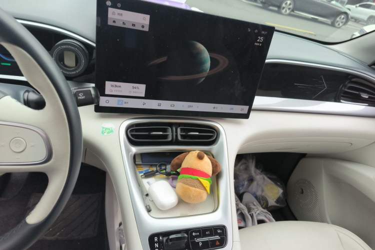 Used Geely Galaxy Geome 2025 310km Dream Edition Audio And AC Panel