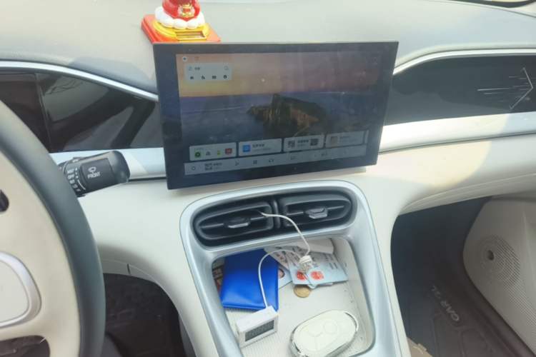 Used Geely Galaxy Geome 2025 310km Youth Edition Audio And AC Panel