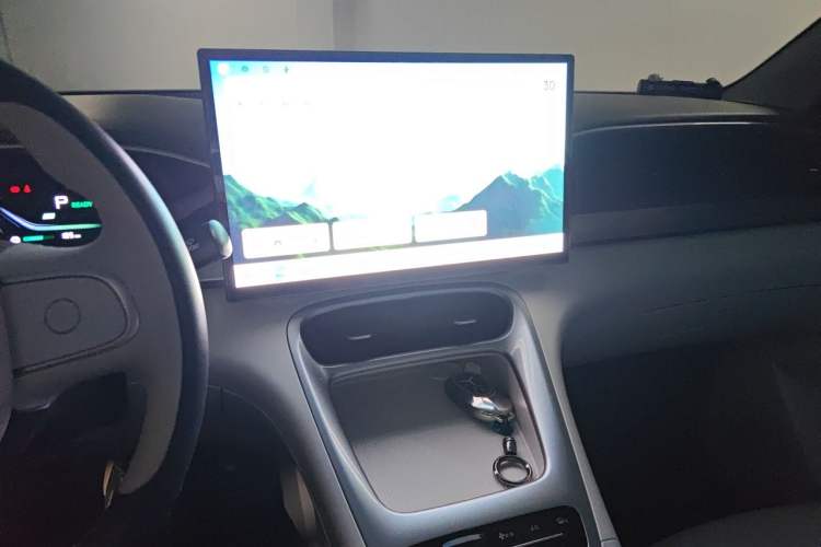 Used Geely Galaxy Geome 2025 310km Dream Edition Audio And AC Panel