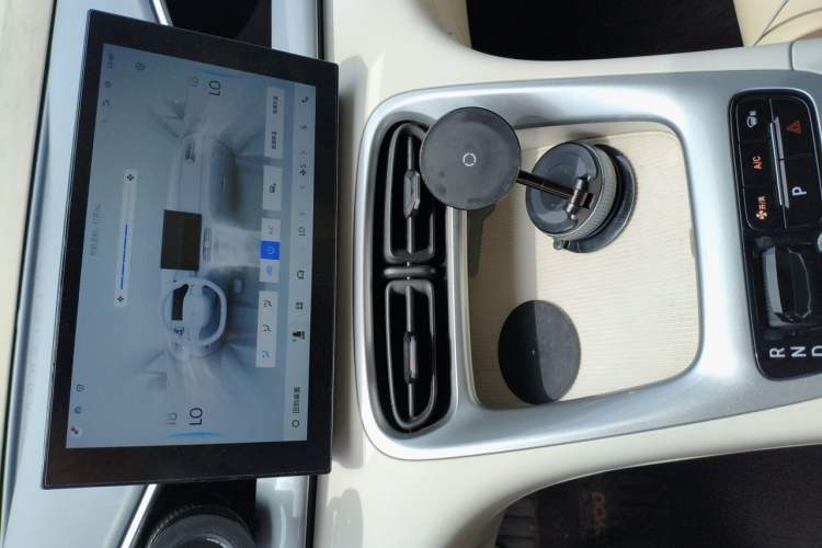 Used Geely Galaxy Geome 2025 310km Youth Edition Audio And AC Panel
