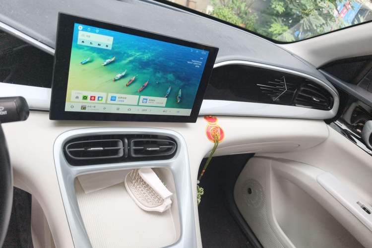 Used Geely Galaxy Geome 2025 310km Youth Edition Audio And AC Panel
