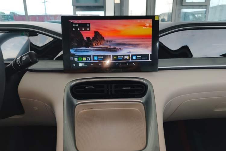 Used Geely Galaxy Geome 2025 310km Youth Edition Audio And AC Panel