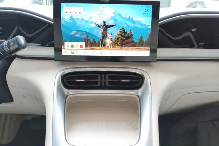 Used Geely Galaxy Geome 2025 310km Youth Edition Audio And AC Panel