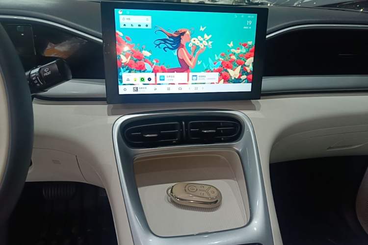 Used Geely Galaxy Geome 2025 310km Youth Edition Audio And AC Panel