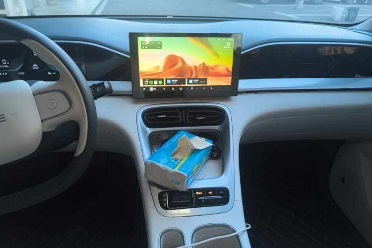 Used Geely Galaxy Geome 2025 310km Youth Edition Audio And AC Panel