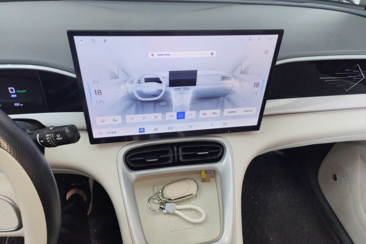 Used Geely Galaxy Geome 2025 UP 410km Exploration Edition Audio And AC Panel