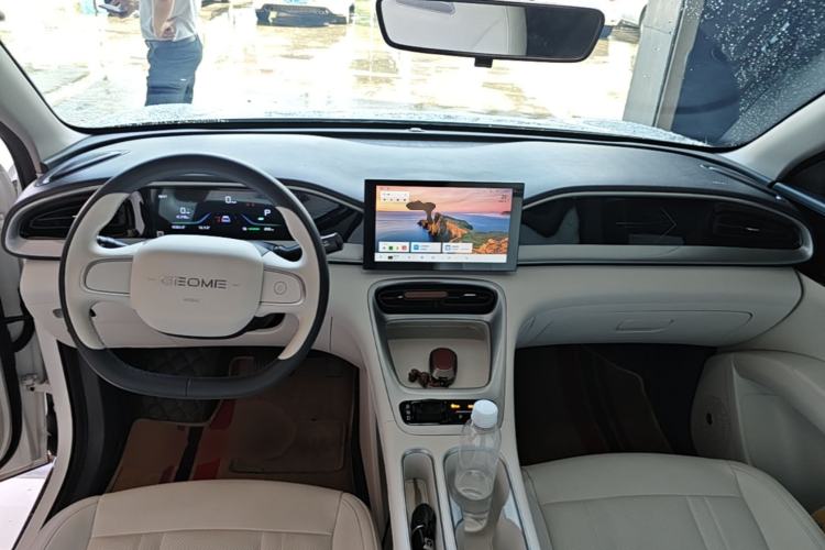 Used Geely Galaxy Geome 2025 310km Youth Edition Center Console