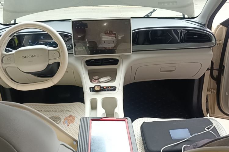 Used Geely Galaxy Geome 2025 310km Dream Edition Center Console