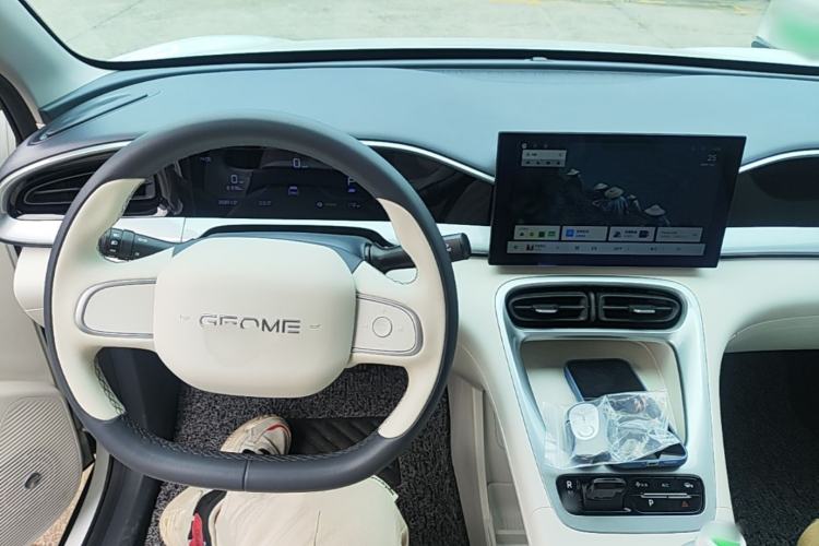 Used Geely Galaxy Geome 2025 310km Youth Edition Center Console