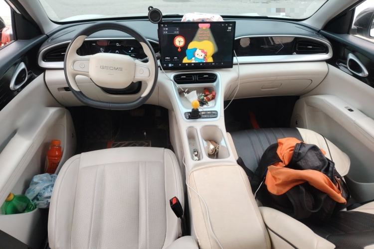 Used Geely Galaxy Geome 2025 UP 410km Exploration Edition Center Console