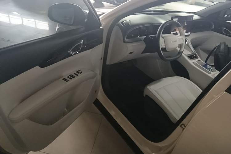 Used Geely Galaxy Geome 2025 310km Dream Edition Driver Seat