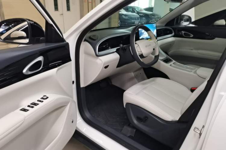 Used Geely Galaxy Geome 2025 UP 410km Exploration Edition Driver Seat