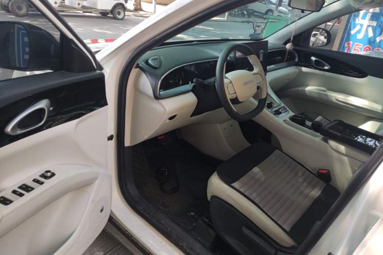 Used Geely Galaxy Geome 2025 310km Dream Edition Driver Seat