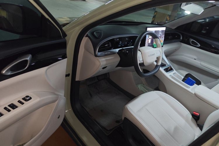 Used Geely Galaxy Geome 2025 UP 410km Exploration+ Edition Driver Seat