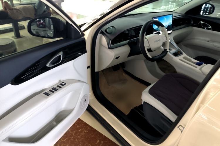 Used Geely Galaxy Geome 2025 310km Dream Edition Driver Seat