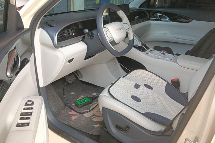 Used Geely Galaxy Geome 2025 UP 410km Exploration Edition Driver Seat