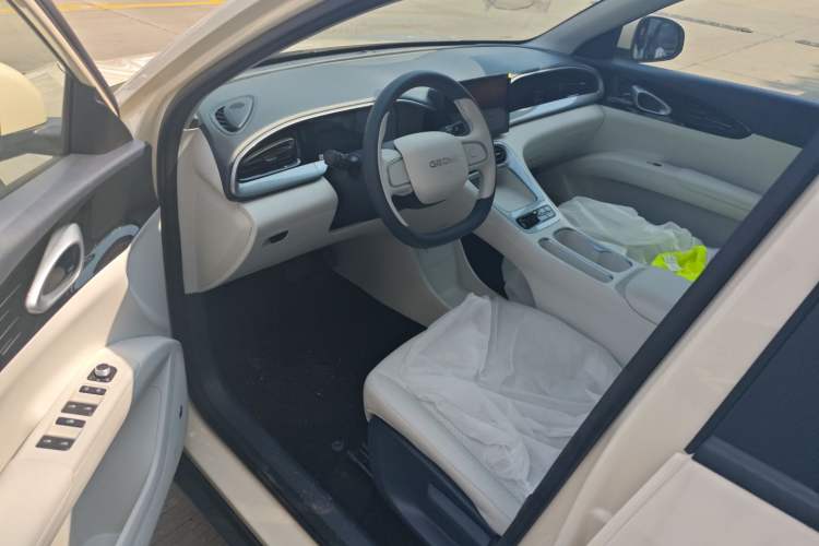 Used Geely Galaxy Geome 2025 310km Youth Edition Driver Seat