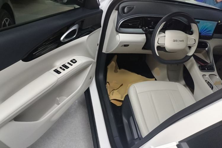 Used Geely Galaxy Geome 2025 310km Youth Edition Driver Seat