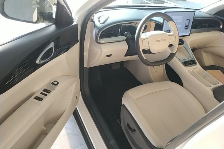 Used Geely Galaxy Geome 2025 UP 410km Exploration Edition Driver Seat