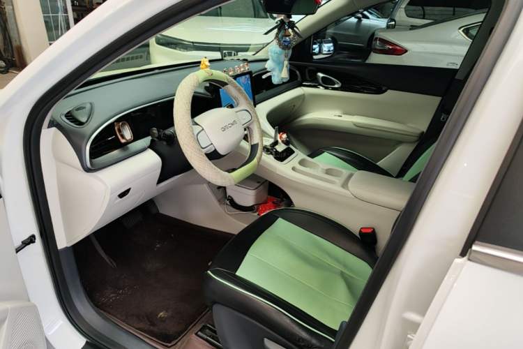 Used Geely Galaxy Geome 2025 310km Youth Edition Driver Seat