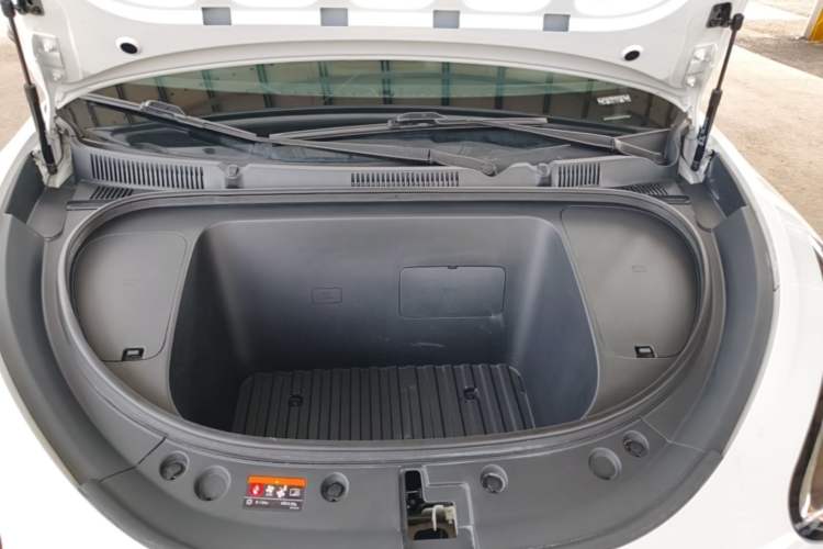Used Geely Galaxy Geome 2025 310km Youth Edition Engine Bay