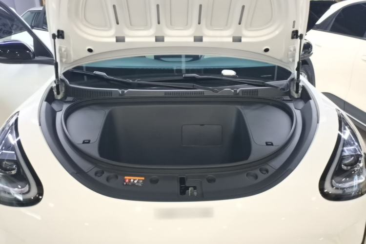 Used Geely Galaxy Geome 2025 UP 410km Exploration Edition Engine Bay