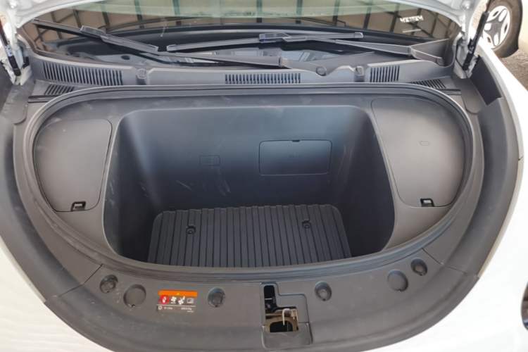 Used Geely Galaxy Geome 2025 310km Youth Edition Engine Bay