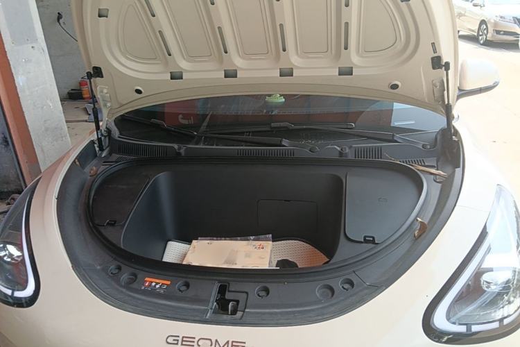 Used Geely Galaxy Geome 2025 UP 410km Exploration Edition Engine Bay